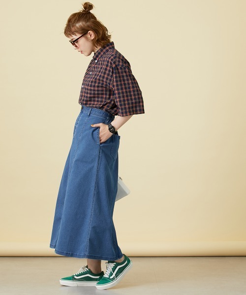 Le temps riche(ルタンリッシュ)の「ハーフスリーブボタンダウンシャツ <Le temps riche>(シャツ/ブラウス・レディース・サックスブルー/ネイビー/グリーン・M/L)」の16枚目の写真