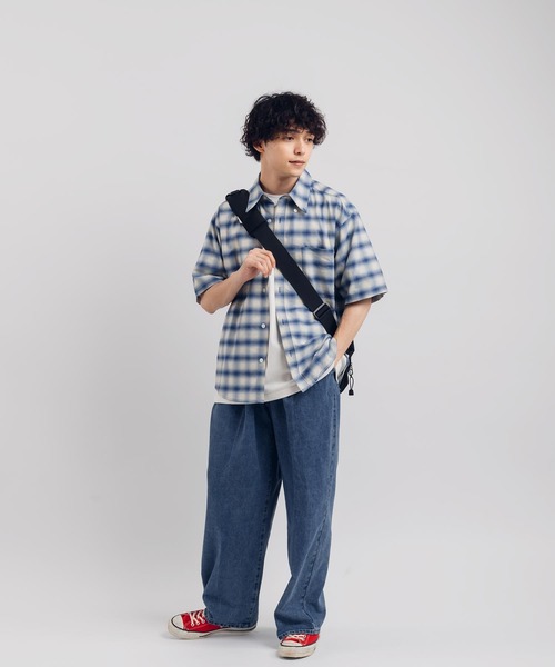 美品 23SS ボッテガヴェネタ ロールアップ センタープレス デニムパンツ36 美品 23SS ボッテガヴェネタ ロールアップ センタープレス