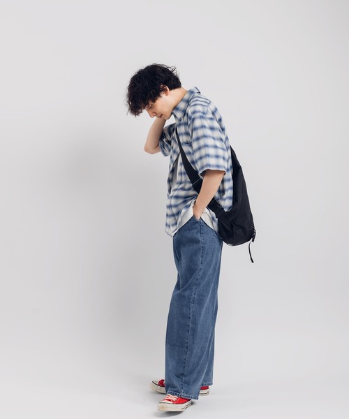 美品 23SS ボッテガヴェネタ ロールアップ センタープレス デニムパンツ36 美品 23SS ボッテガヴェネタ ロールアップ センタープレス