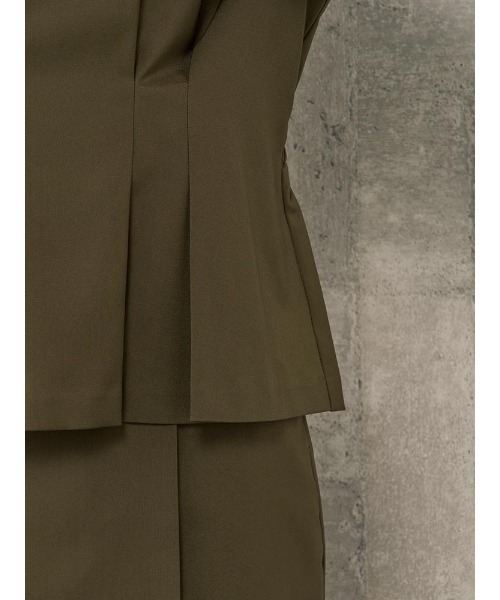 Perfect Suit FActory（パーフェクトスーツファクトリー）の「【お仕事OK】ダブルツイル　ペプラムブラウス　ピンク/カーキ（シャツ/ブラウス・レディース・カーキ/サーモンピンク・L/S/M）」の8枚目の写真