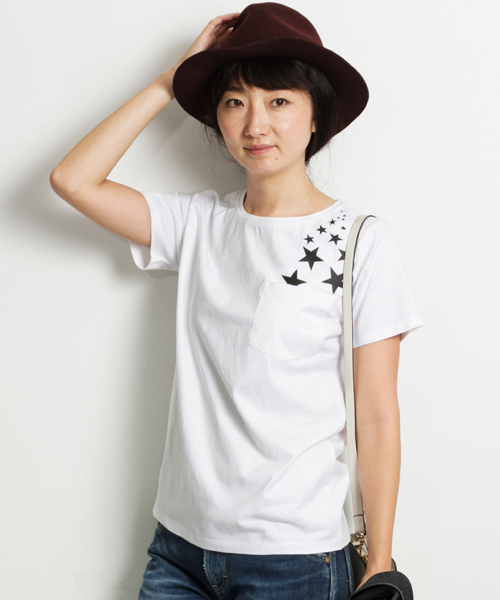 AMERICAN RAG CIE（アメリカンラグシー）の「AMERICAN RAG CIEオーガニックコットンプリントTシャツ【スター】/208-AHW-HDF01（Tシャツ/カットソー・レディース・ホワイト/オリーブ・FREE）」の6枚目の写真