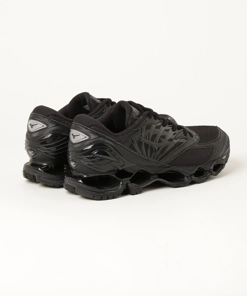 MIZUNO SPORTS STYLE(ミズノスポーツスタイル)の「WAVE PROPHECY LS(スニーカー・メンズ・ブラック/ホワイト×シルバー・27.5cm/27.0cm/26.5cm/28.5cm/29.0cm/28.0cm/26.0cm/24.0cm/23.5cm/24.5cm/23.0cm)」の3枚目の写真