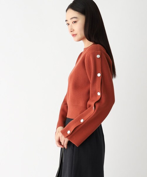 OPAQUE.CLIP(オペークドットクリップ)の「◆【大草直子さんコラボ】2way袖ボタンニット(ニット/セーター・レディース・ブラック/オフホワイト/ダークオレンジ・38/40/36)」の18枚目の写真