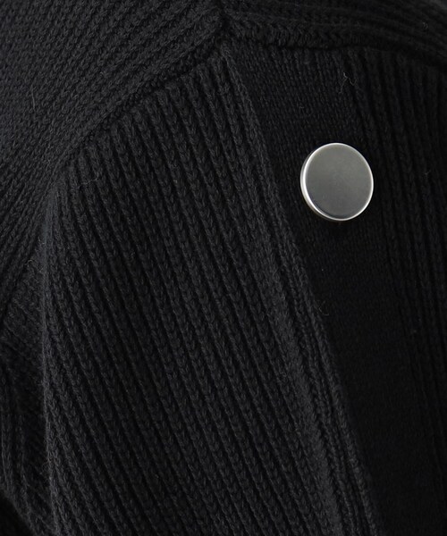 OPAQUE.CLIP(オペークドットクリップ)の「◆【大草直子さんコラボ】2way袖ボタンニット(ニット/セーター・レディース・ブラック/オフホワイト/ダークオレンジ・38/40/36)」の22枚目の写真