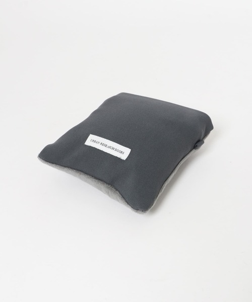 URBAN RESEARCH DOORS（アーバンリサーチドアーズ）の「ダウンマフラー（マフラー・メンズ・グリーン系その他/ブルー系その他/ブラウン系その他/グレー系その他/ネイビー・-）」の17枚目の写真