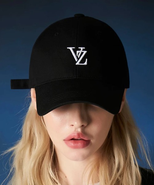 ◆VARZAR◆ Monogram Applique Overfit Washed Ball Cap Black VARZAR] Monogram Applique Over Fit Washing Ball Cap - KATZ