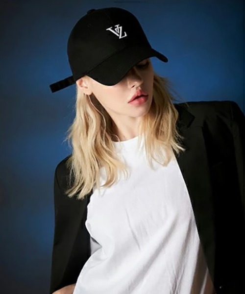 セール】【VARZAR】3D Monogram logo over fit ball cap