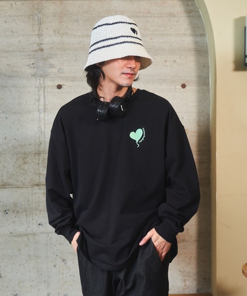 kaoyorinakami（カオヨリナカミ）の「heart logo bucket hat / ハート