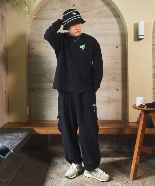 kaoyorinakami（カオヨリナカミ）の「heart logo bucket hat / ハート