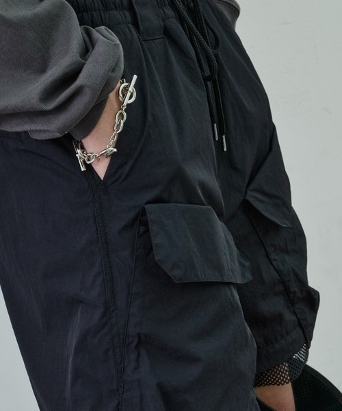 AIVER（アイバー）の「AIVER　テック2WAYカーゴパンツ（カーゴパンツ・メンズ・ピンク/ブラック/ライトグレー・SMALL/MEDIUM/LARGE）」の11枚目の写真