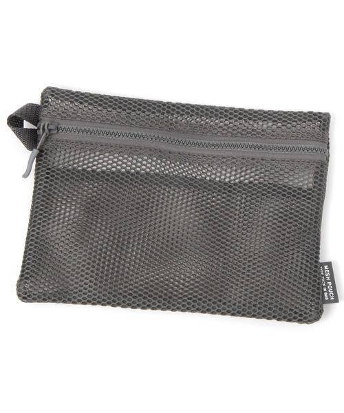 LAKOLE（ラコレ）の「メッシュフラットポーチ(L) / 100038（ポーチ