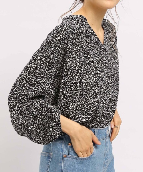 GLOBAL WORK Smile Seed Store（グローバルワーク スマイルシードストア）の「レーヨンスキッパーブラウス長袖/176128（シャツ/ブラウス・レディース・ブルー系その他/グレー系その他/ホワイト系その他/ホワイト系その他3/ホワイト系その他2/ブルー系その他7/ホワイト系その他5/ホワイト系その他7/ブラック系その他・MEDIUM/LARGE/SMALL/X-LARGE）」の7枚目の写真