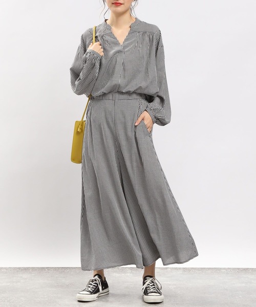 GLOBAL WORK Smile Seed Store（グローバルワーク スマイルシードストア）の「レーヨンスキッパーブラウス長袖/176128（シャツ/ブラウス・レディース・ブルー系その他/グレー系その他/ホワイト系その他/ホワイト系その他3/ホワイト系その他2/ブルー系その他7/ホワイト系その他5/ホワイト系その他7/ブラック系その他・MEDIUM/LARGE/SMALL/X-LARGE）」の17枚目の写真