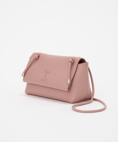 IACUCCI イアクッチ ギブリ S ALCE ピンク 本革 レザー ショルダーバッグ レディース 保存袋・ショルダーストラップ付属 【中古】 42510K240 IACUCCI（イアクッチ）の「アルブメ ALCE（ショルダーバッグ）」 - WEAR