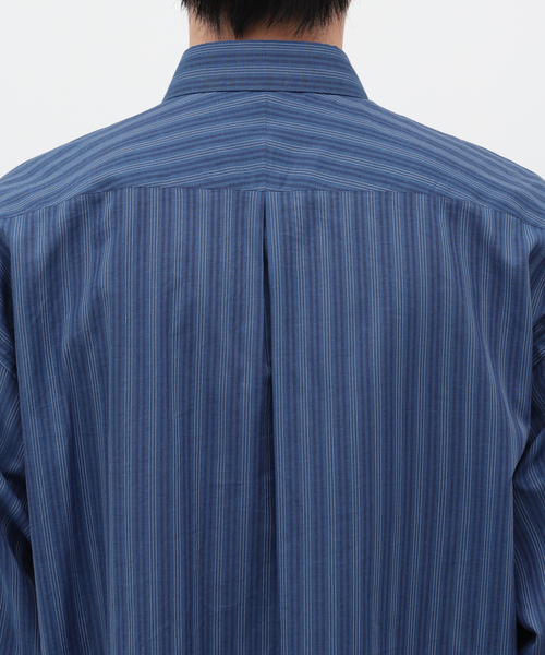 markaware（マーカウェア）の「【MARKAWARE / マーカウェア】 COMFORT FIT SHIRT COTTON STRIP（シャツ/ブラウス・メンズ・ブルー系その他・2/3）」の7枚目の写真
