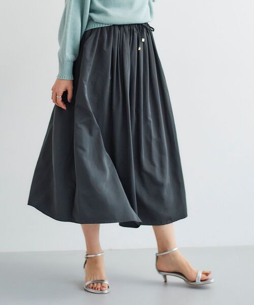 le.coeur blanc（ルクールブラン）の「タフタギャザーボリュームスカート（スカート・レディース・アイボリー/ブラック系その他/ラベンダー/ダークグレー・38）」の18枚目の写真