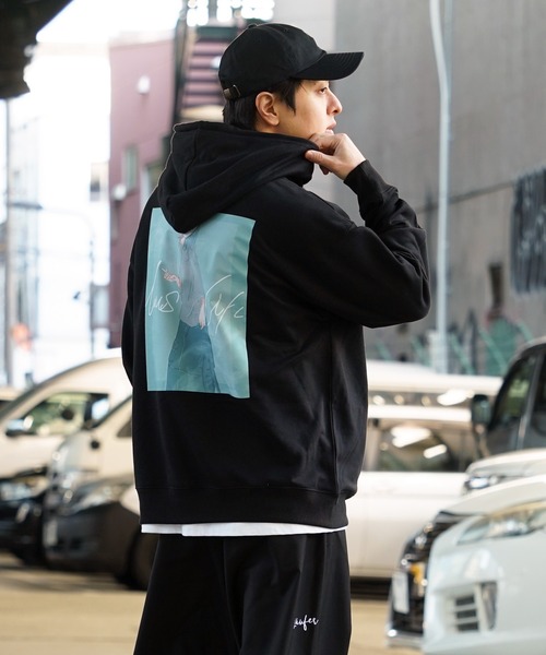 1111clothing（ワンフォークロージング）の「エモーショナル