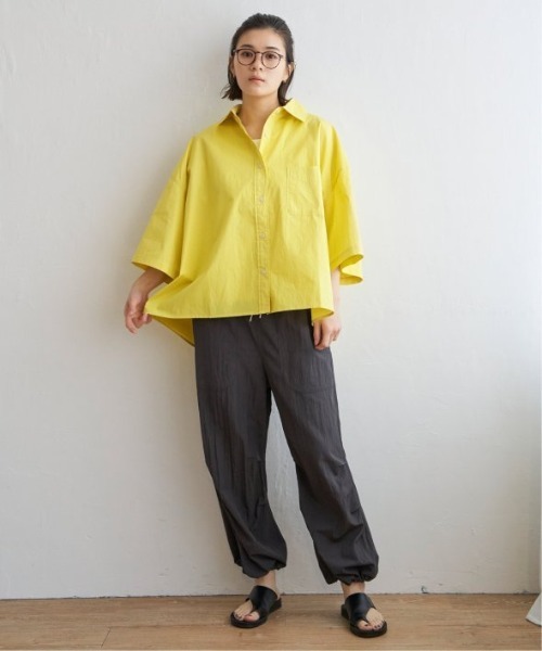 LBC（エルビーシー）の「タイプライター半袖BOXシャツ（シャツ/ブラウス・レディース・ホワイト/イエロー/ブルー・M）」の8枚目の写真