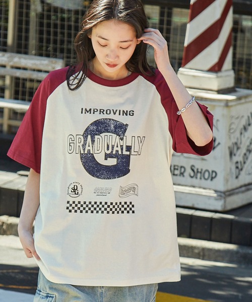 MONO-MART(モノマート)の「グラフィックアソートプリント ラグラン半袖Tシャツ(Tシャツ/カットソー・レディース・ネイビー/ブラック系1/ネイビー系1/ワイン系1/ブラック/ワイン/チャコールグレー/ワイン系/スミクロ・FREE)」の9枚目の写真