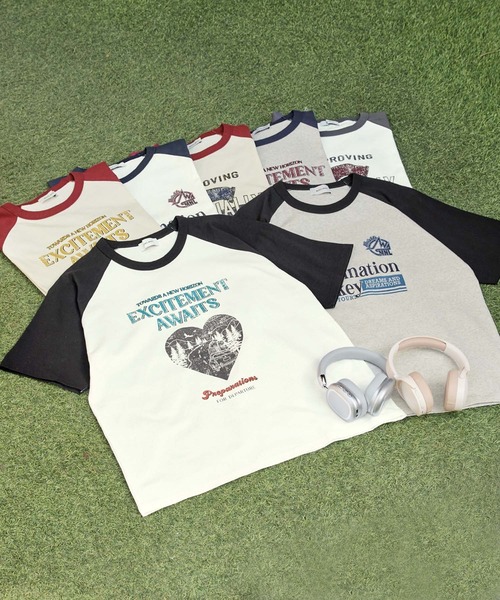 MONO-MART(モノマート)の「グラフィックアソートプリント ラグラン半袖Tシャツ(Tシャツ/カットソー・レディース・ネイビー/ブラック系1/ネイビー系1/ワイン系1/ブラック/ワイン/チャコールグレー/ワイン系/スミクロ・FREE)」の17枚目の写真