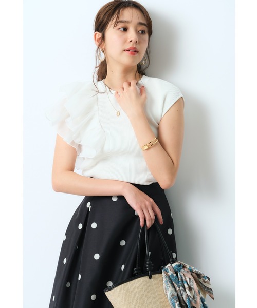 JUSGLITTY（ジャスグリッティー）の「アシメフリルニット