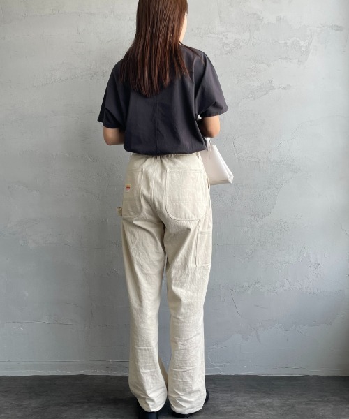 MICA&DEAL（マイカ＆ディール）の「[MICA&DEAL/マイカアンドディール] 別注 MITCHEL ロゴプリントTシャツ（Tシャツ/カットソー・レディース・チャコール/ホワイト/ブルー・F）」の19枚目の写真