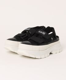 CONVERSE(Ro[X)́yCONVERSEzAS TREKWAVESANDAL OX(T_)