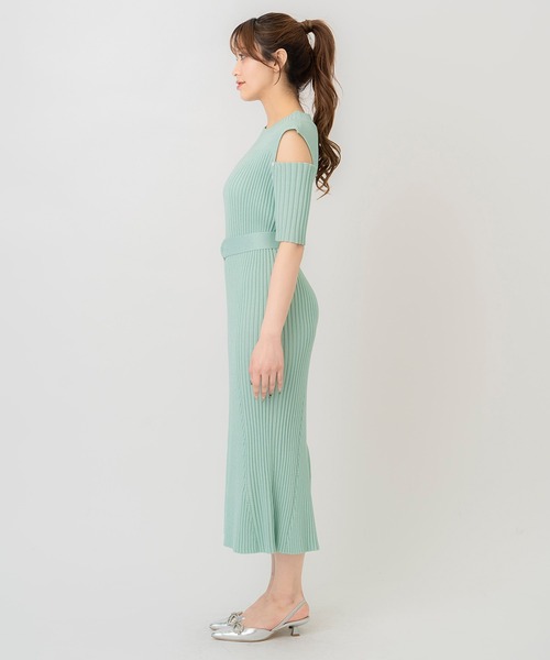 *Alice + Olivia* オープンショルダーリブニットワンピース 000000000036_Adx9jFx.jpg