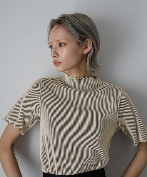 Girly Doll(ガーリードール)の「プリーツメロウハーフスリーブトップス(Tシャツ/カットソー・レディース・モカ/ベージュ/グレー/ブラック・M/L)」の20枚目の写真