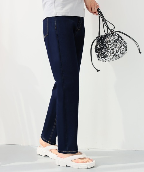 Doula Doula(ドゥーラドゥーラ)の「ハイウエストテーパードヴィンテージジーンズデニム(デニムパンツ・レディース・ブルー/ライトブルー/インディゴブルー・S/M/L)」の11枚目の写真