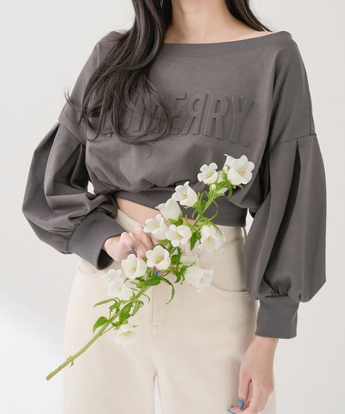 qumerry.（キュメリ）の「ロゴスウェットプルオーバー