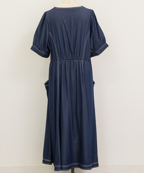 CLETTE(クレット)の「デニム風配色ステッチワンピース(ワンピース・レディース・ネイビー/ブラック・LL/3L/4L)」の16枚目の写真
