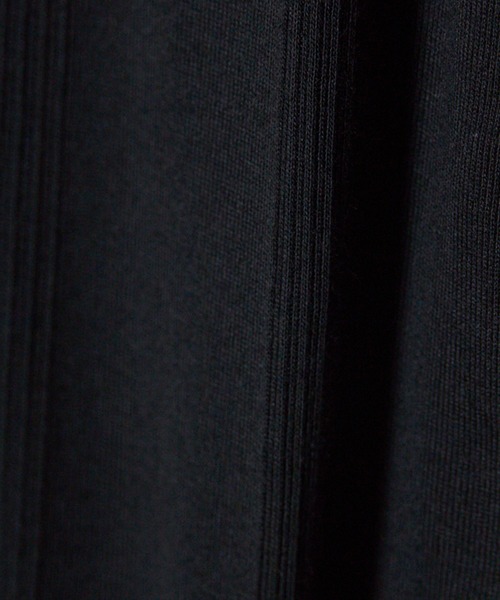 MILLER(ミラー)の「R.P.miller/ミラー パネルリブH/S 5分袖 Tシャツ(Tシャツ/カットソー・レディース・ブラック×レッド/グレー系/ダークグレー/ブラック系/タン/ブラック/ホワイト/ブルー系その他/レッド系その他・FREE)」の18枚目の写真