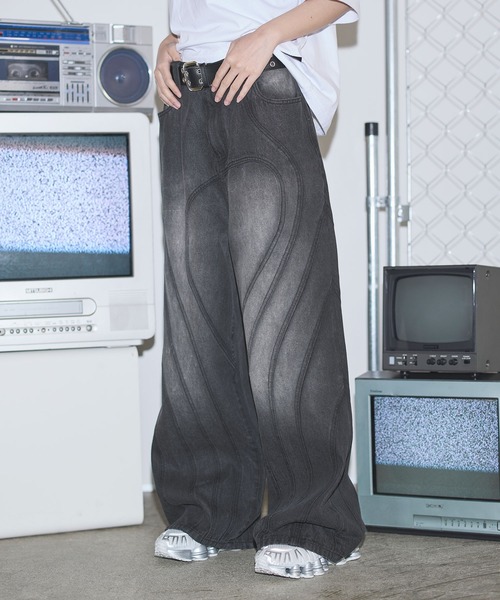 MSG（エムエスジー）の「ヴィンテージ加工オーバーサイズウェーブ切替ワイドストレートバギーデニムパンツ　11.5oz【UNISEX】（デニムパンツ・メンズ・ブラック/ブルー/グレー/ネイビー・L/M/XL/S）」の12枚目の写真