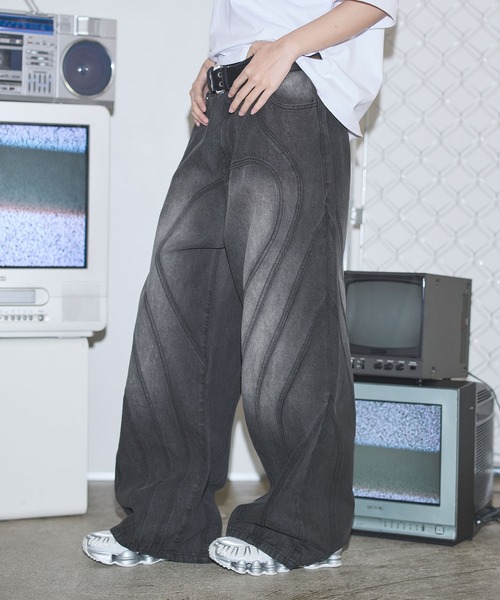 MSG（エムエスジー）の「ヴィンテージ加工オーバーサイズウェーブ切替ワイドストレートバギーデニムパンツ　11.5oz【UNISEX】（デニムパンツ・メンズ・ブラック/ブルー/グレー/ネイビー・L/M/XL/S）」の13枚目の写真