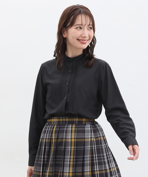 Honeys(ハニーズ)の「【らくらくアイロン】スタンドピンタックシャツ(ビジネスシャツ・レディース・ブラック/グレイッシュブルー/ダークベージュ/ホワイト/サックスブルー/ライトイエロー・S/M/L/LL/3L)」の11枚目の写真