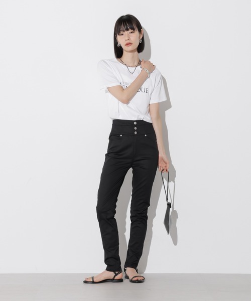 Apo(s)ture(アポスチャー)の「NANCY-002/チノストレッチハイウエストスキニーパンツ(チノパンツ・レディース・ホワイト/ベージュ/モカ/ブラック・XS/S/M/L/XL)」の15枚目の写真