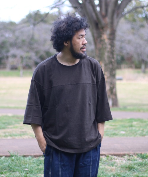 NATAL DESIGN（ネイタルデザイン）の「HEMP FOOT BALL TEE（Tシャツ/カットソー・メンズ・コバルトブルー/ホワイト/ライトパープル/シアン/サファリグリーン/オリーブ/ブラック/ナチュラル・X-LARGE/LARGE/MEDIUM）」の2枚目の写真