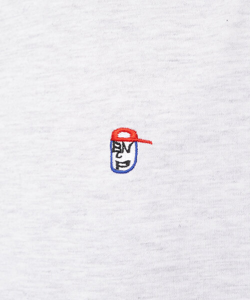 CIAOPANIC(チャオパニック)の「【BNCP】ワンポイントロゴ刺繍Tシャツ(Tシャツ/カットソー・レディース・レッド/ホワイト/ブラック/グレー/チャコールグレー・LARGE/X-LARGE)」の21枚目の写真
