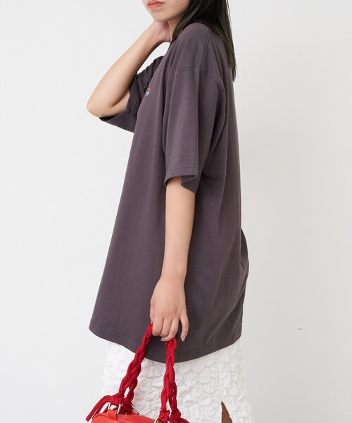 CIAOPANIC(チャオパニック)の「【BNCP】ワンポイントロゴ刺繍Tシャツ(Tシャツ/カットソー・レディース・レッド/ホワイト/ブラック/グレー/チャコールグレー・LARGE/X-LARGE)」の18枚目の写真