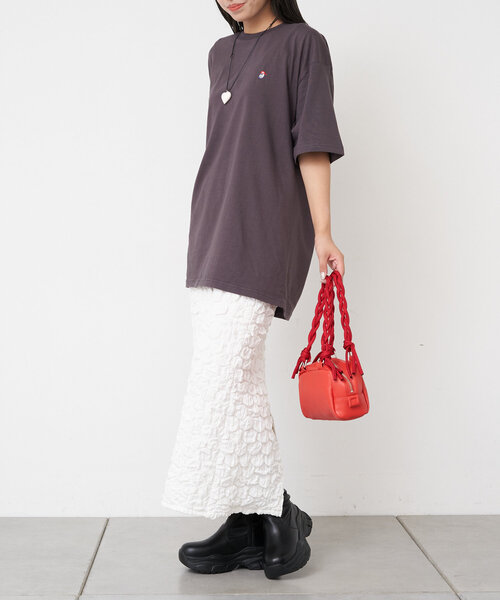 CIAOPANIC(チャオパニック)の「【BNCP】ワンポイントロゴ刺繍Tシャツ(Tシャツ/カットソー・レディース・レッド/ホワイト/ブラック/グレー/チャコールグレー・LARGE/X-LARGE)」の17枚目の写真