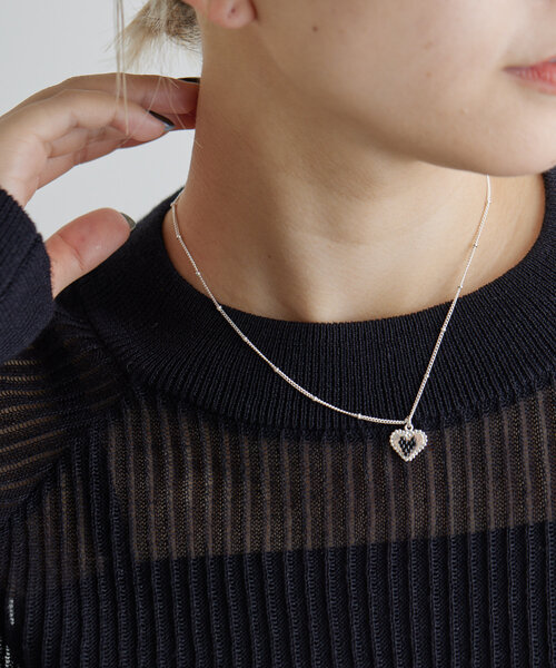ear PAPILLONNER(イアパピヨネ)の「【mishky(ミシュキー)】ダブルハートネックレス(ネックレス・レディース・ブラック/ミント・FREE)」の7枚目の写真