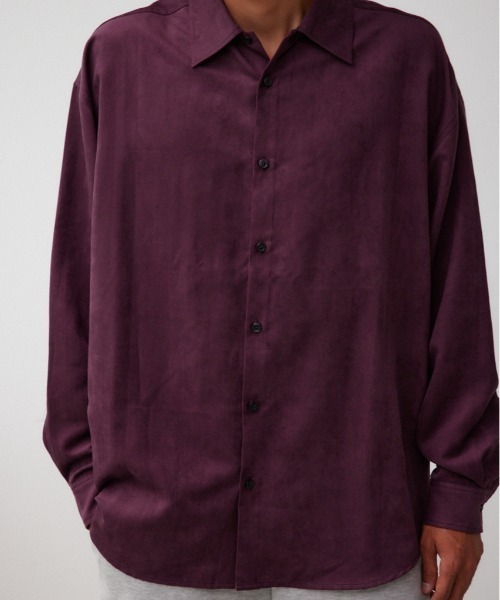 AZUL by moussy（アズールバイマウジー）の「フェイクスウェードリラックスシャツ（シャツ/ブラウス・メンズ・ブラック/グレー系その他/パープル/グリーン系その他2/ブラック系その他・FREE）」の5枚目の写真