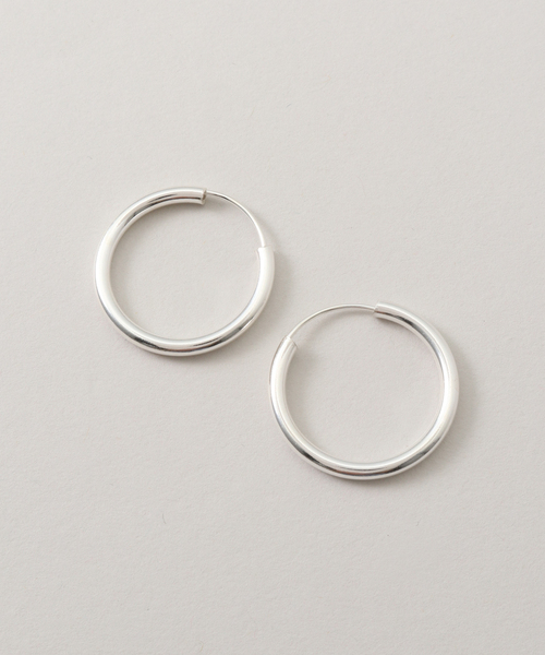 JOURNAL STANDARD relume(ジャーナルスタンダード レリューム)の「RELUME フープピアス ミニ(ピアス(両耳用)・レディース・シルバー・FREE)」の1枚目の写真