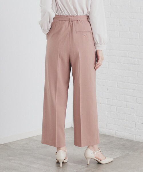 index（インデックス）の「◆ストレッチベルテッドストレートパンツ【洗濯機洗い可/防シワ】（その他パンツ・レディース・ブラック/ベージュ/レンガ・36/42/40/38）」の8枚目の写真