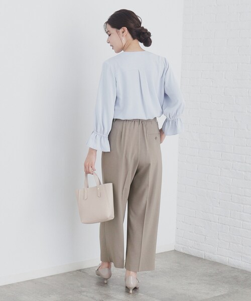 index（インデックス）の「◆ストレッチベルテッドストレートパンツ【洗濯機洗い可/防シワ】（その他パンツ・レディース・ブラック/ベージュ/レンガ・36/42/40/38）」の14枚目の写真