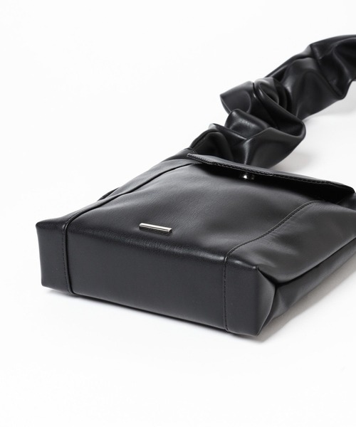 HARE（ハレ）の「ギャザーMINIショルダーBAG(HARE)（ショルダーバッグ・メンズ・ブラック・FREE）」の15枚目の写真