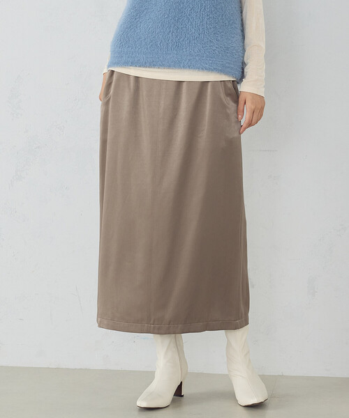 COMME CA ISM（コムサイズム）の「レーヨンポリエステル　ピーチサテン　ナロースカート（スカート・レディース・ブラウン/ブラック・MEDIUM/LARGE）」の2枚目の写真