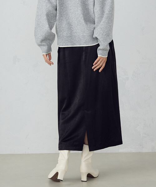 COMME CA ISM（コムサイズム）の「レーヨンポリエステル　ピーチサテン　ナロースカート（スカート・レディース・ブラウン/ブラック・MEDIUM/LARGE）」の7枚目の写真