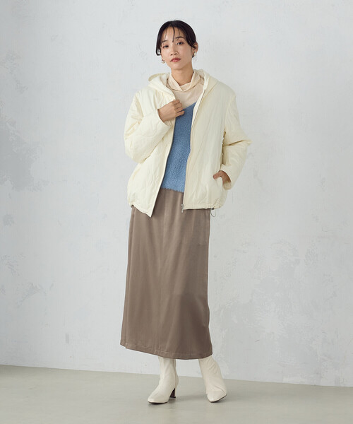 COMME CA ISM（コムサイズム）の「レーヨンポリエステル　ピーチサテン　ナロースカート（スカート・レディース・ブラウン/ブラック・MEDIUM/LARGE）」の9枚目の写真